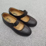 کفش طبی زنانه پانیک گام مدل چسبکی - Image 2